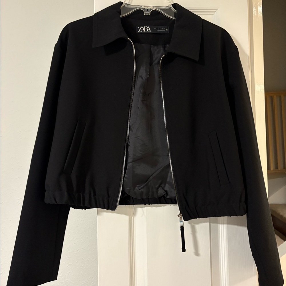 Zara Women's Elegant Black Bomber Jacket